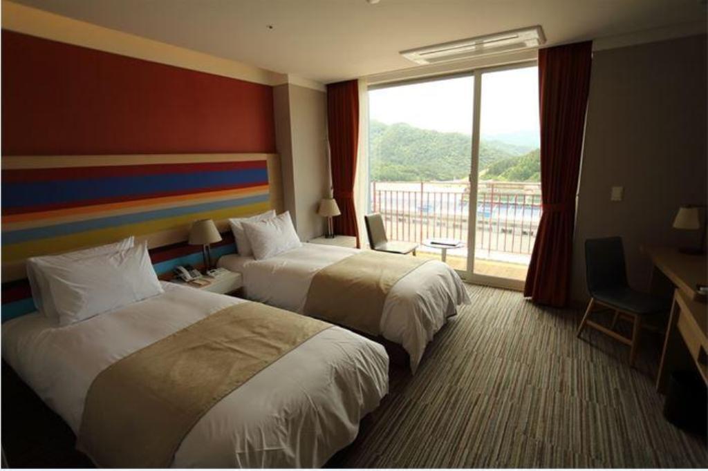 Inje Speedium Hotel & Resort Bagian luar foto